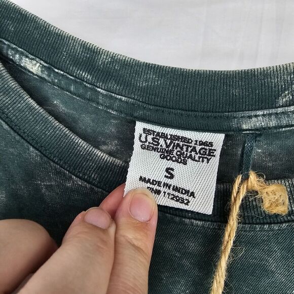 U.S. Vintage Yellowstone National Park Green Acid Wash Long Sleeve Graphic Small - Picture 4 of 6